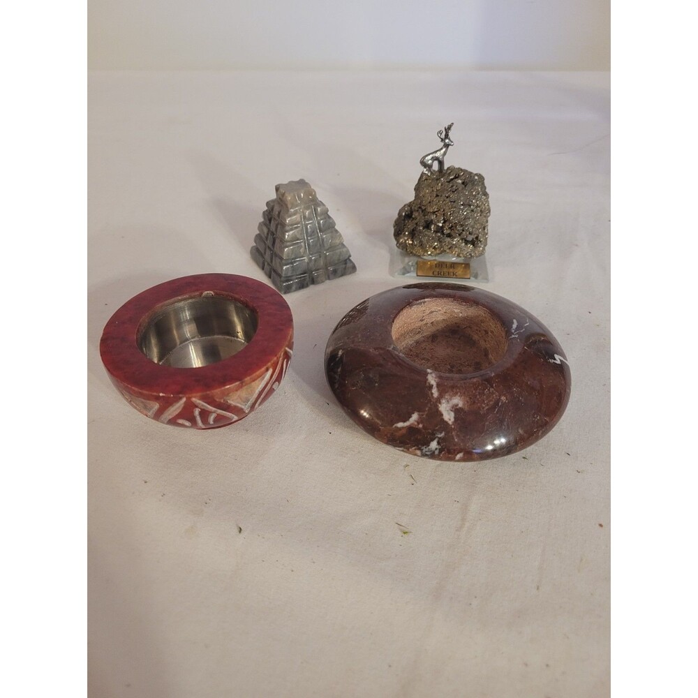 Souvenir Mable, Soapstone Tea Light, Pyramid & Pyrite Deer Creek